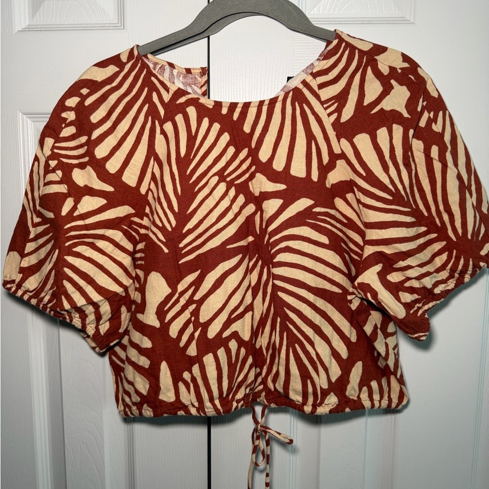 Banana Republic LINEN-BLEND TIE-HEM TOP